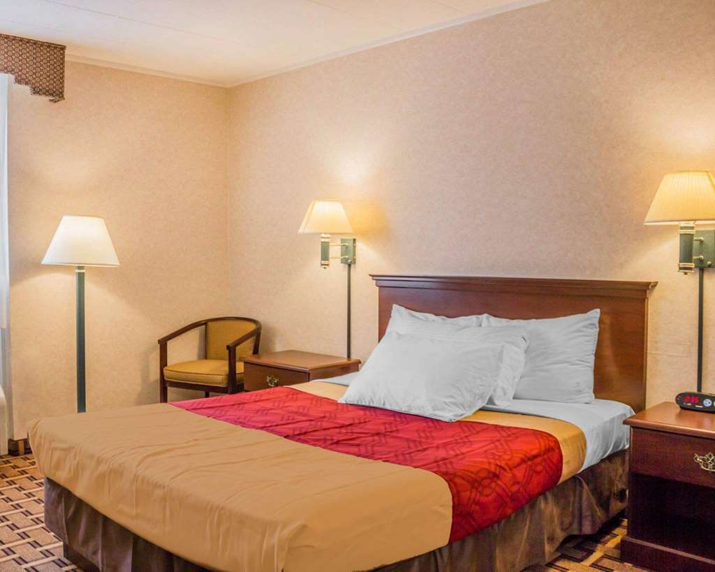Rodeway Inn Mystic Habitación foto